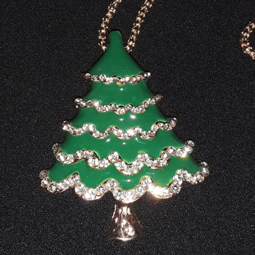 CRYSTAL CHRISTMAS TREE NECKLACE
